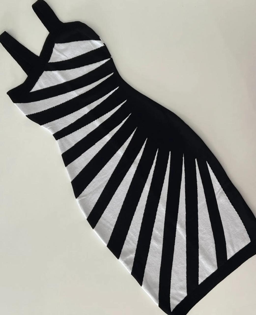 Vestido tricot fio modal Mônica - Ateliê Tricot