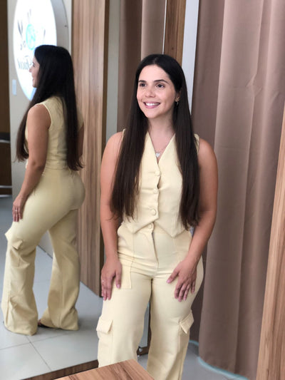 Conjunto em Alfaiataria Colete + Calça Amarelo