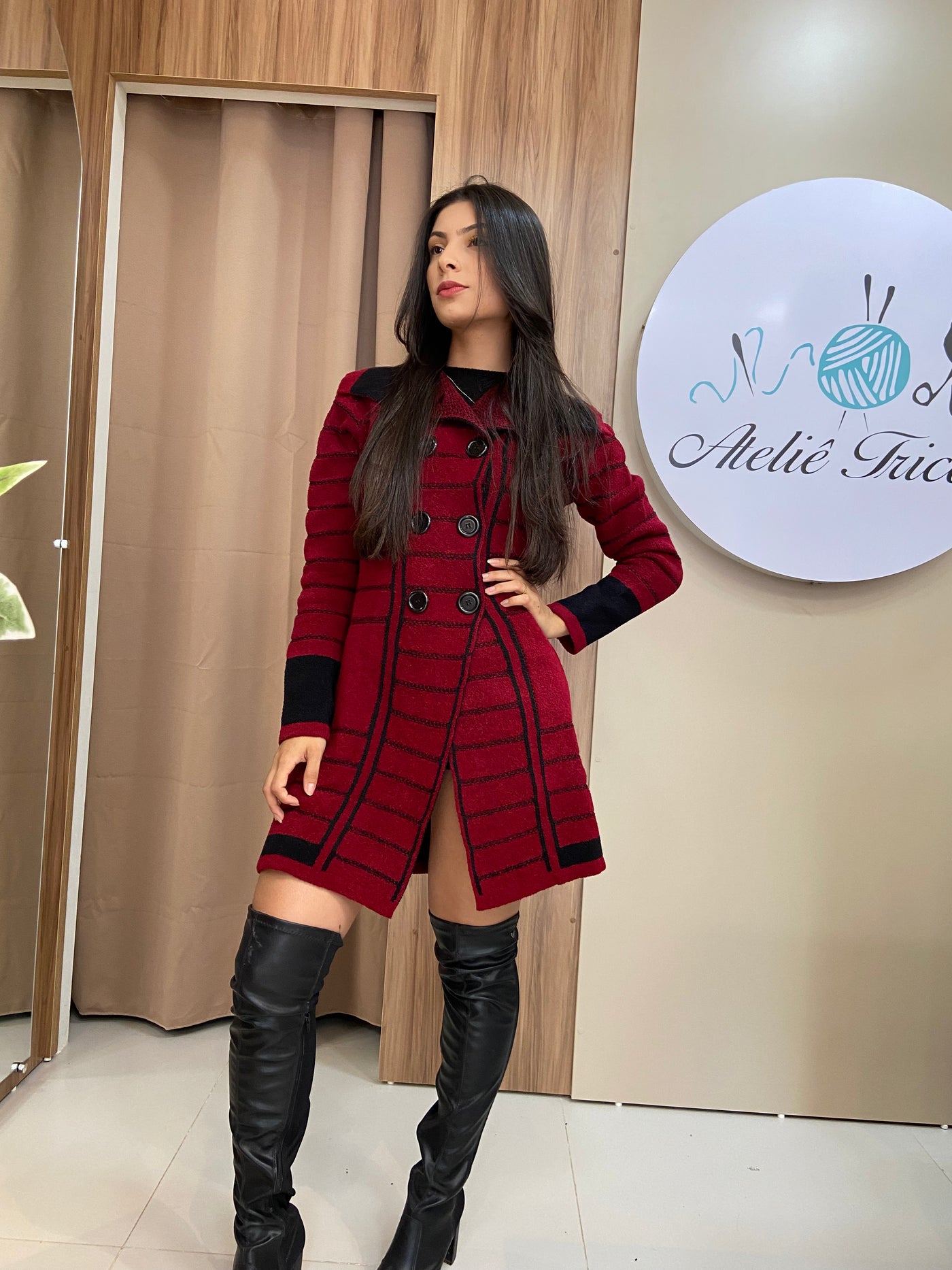 Sobretudo em fio mousse Kimberly - Ateliê Tricot