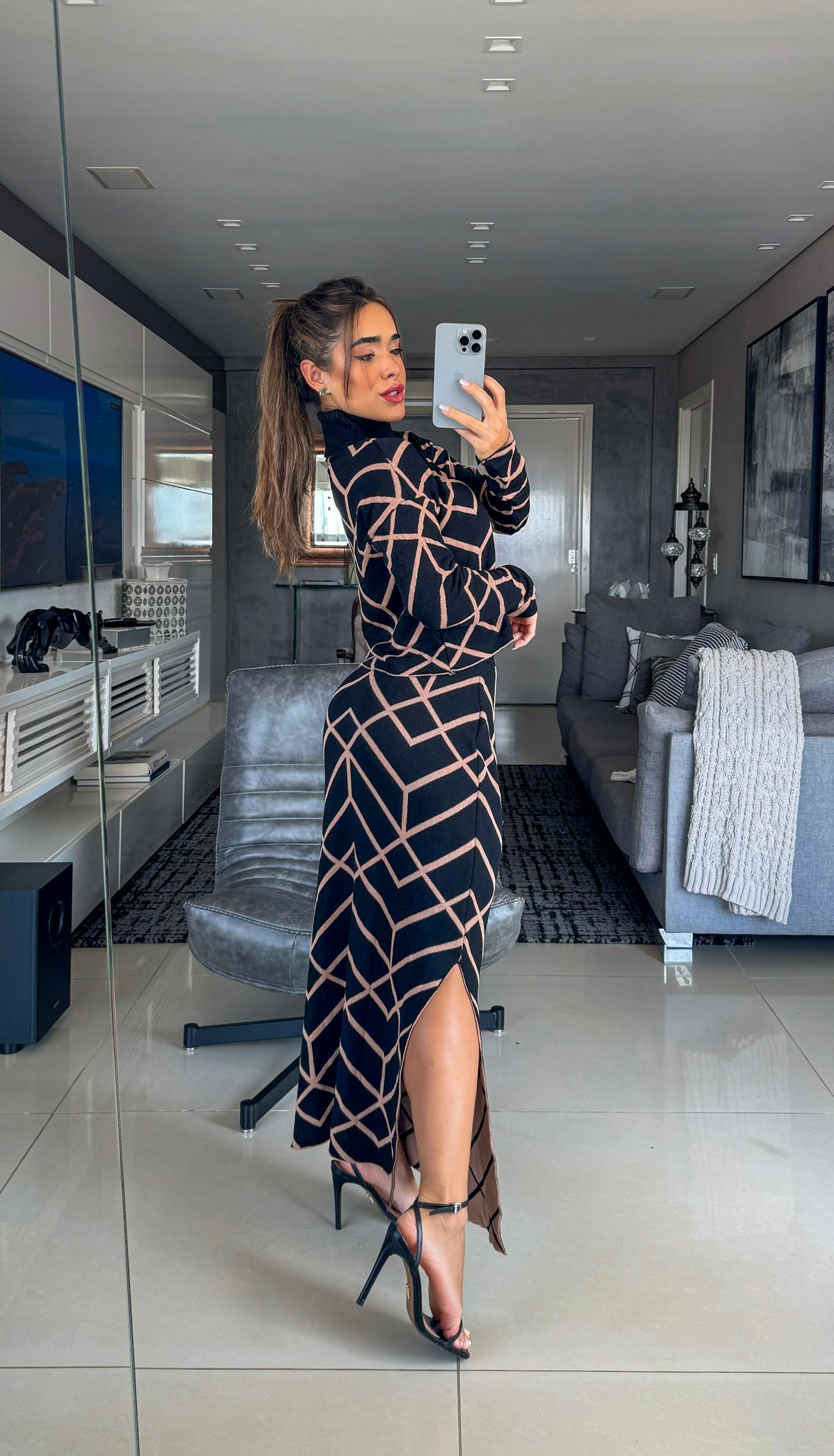 Conjunto Cropped e saia Midi em fio Modal Dora