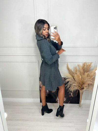 Sobretudo em fio mousse Kiara - Ateliê Tricot